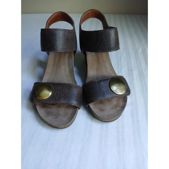 Taos Sandals 37 / 6.5 Wedge Cork Cushioned Comfort Casual Leather Adjustable - Picture 3 of 13